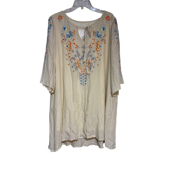 Bohemian Embroidered 1X Dress With Floral Pattern & Bell Sleeves - Picture 1 of 7